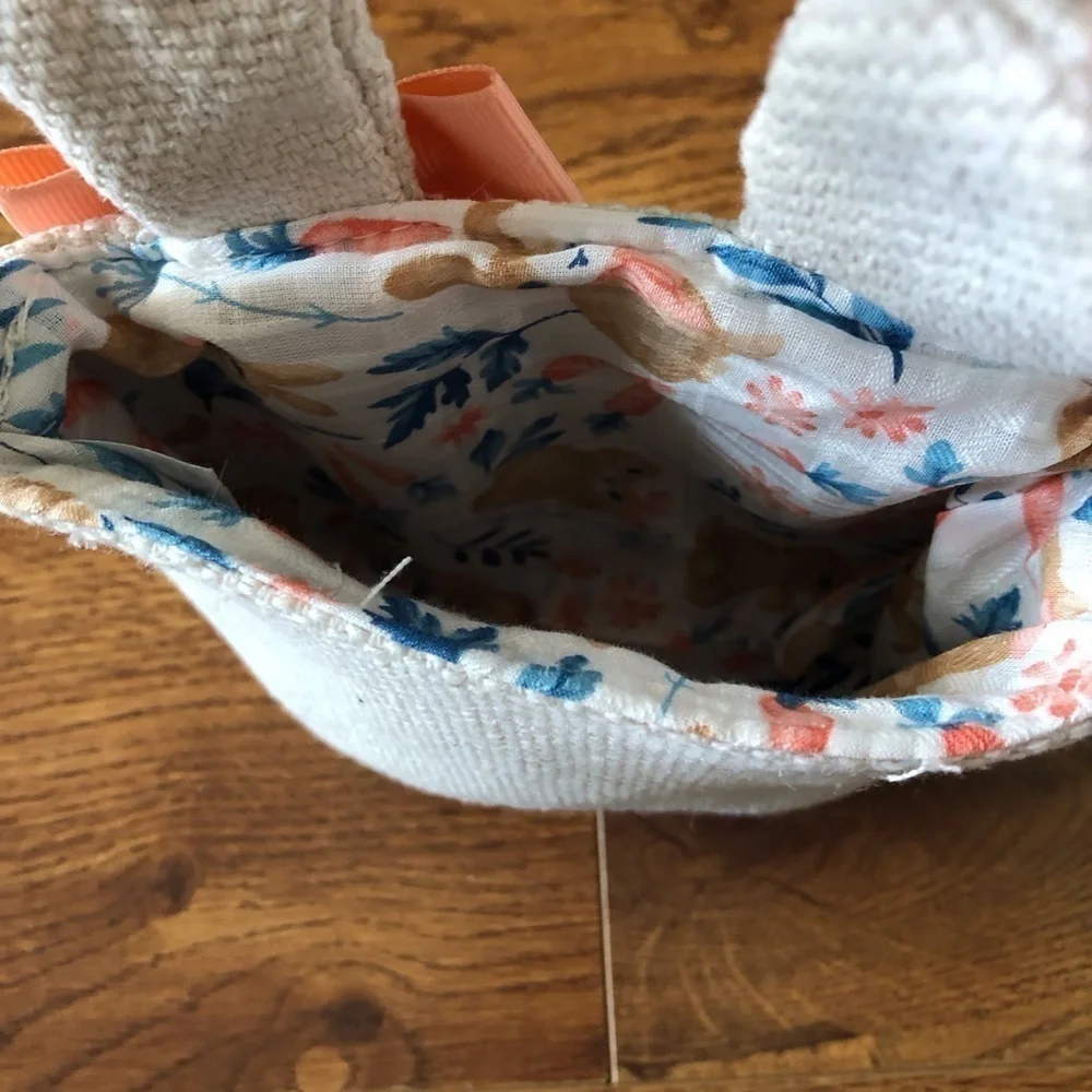 Cream lined bunny purse